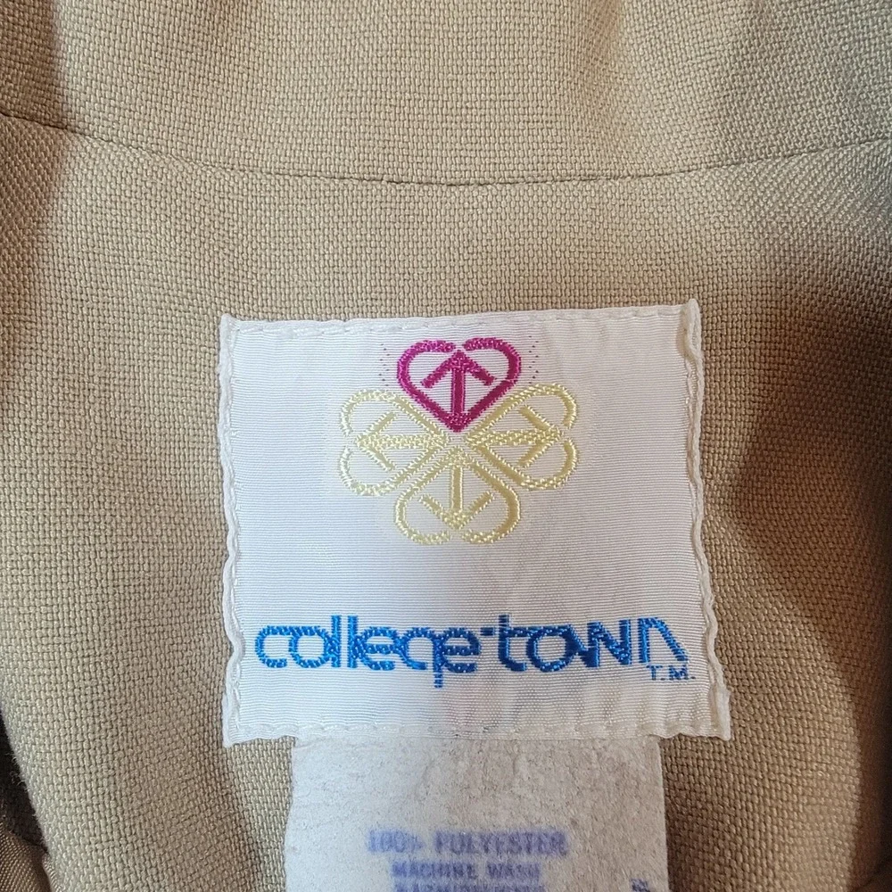 Vintage 80s College Town Blazer Womens Beige Three Button‎ Jacket Size 13/14